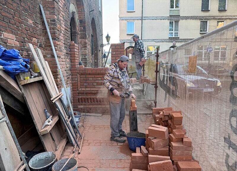 Remont schodów przy ul. Rzeźnickiej we Wschowie